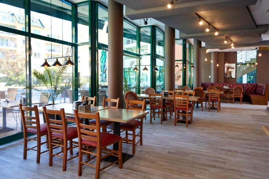 Pollo Resort, Summer Wind Apartaments Слънчев бряг Екстериор снимка